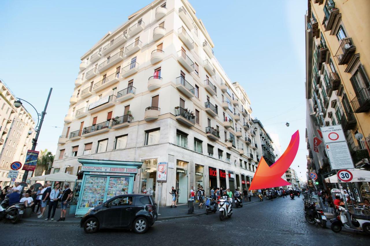 Piazza Carita Hotell Neapel Exteriör bild